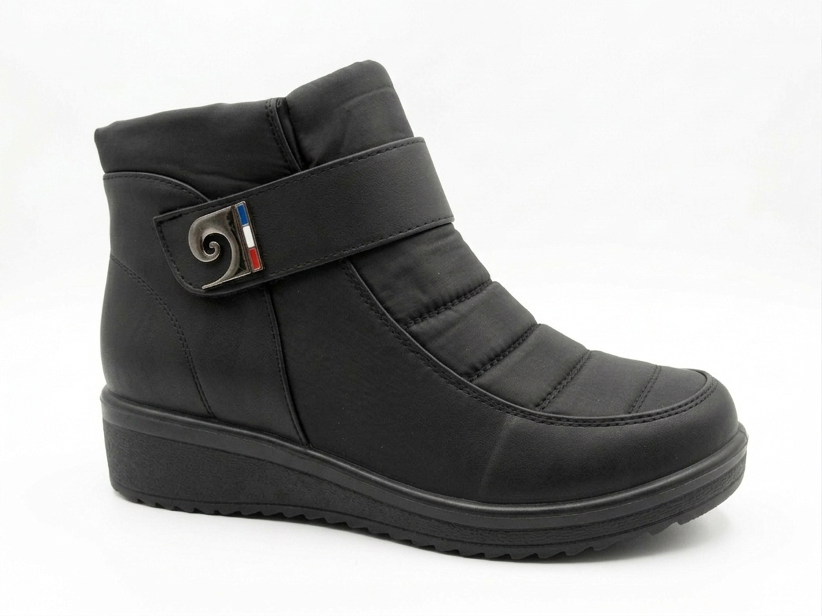 Pierre Cardin Christelle 7 Black