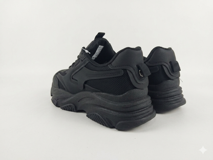 Why Hilton Sneaker Black
