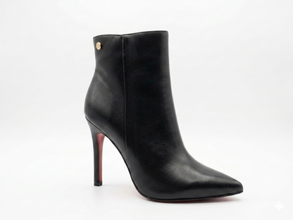 Miss Black Boss 24 Black