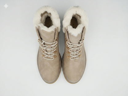 Why Saleena Fur Boot Camel