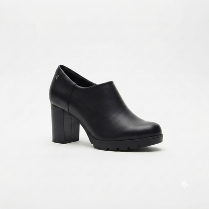 Soft Style Romney Black