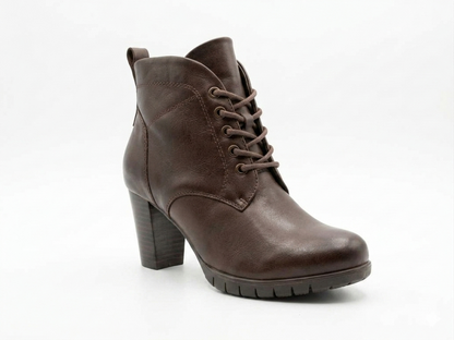 Tilliano Nina Brown