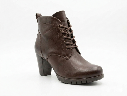 Tilliano Nina Brown